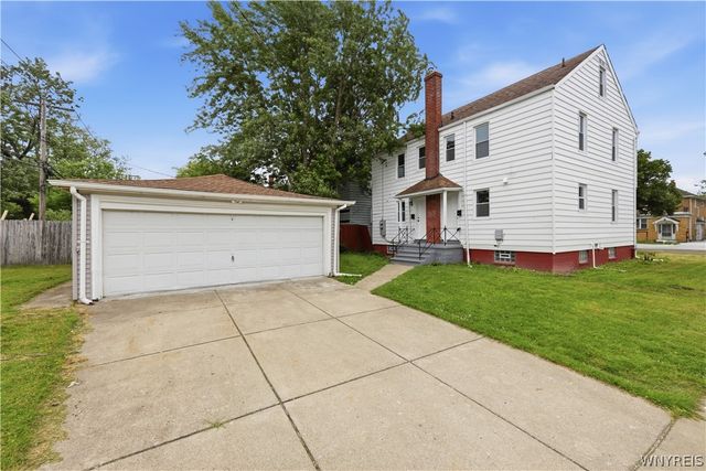 352 Davidson Avenue, Buffalo, NY 14215
