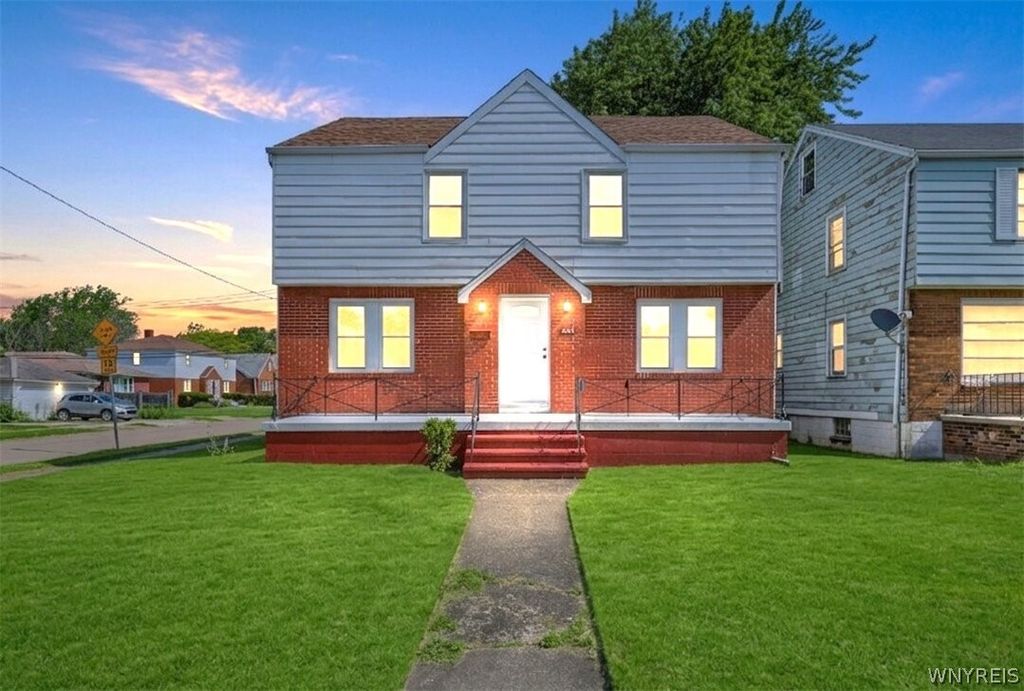 352 Davidson Avenue, Buffalo, NY 14215