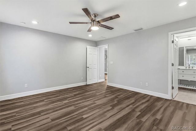 2979 W Akron Place, Dunnellon, FL 34433