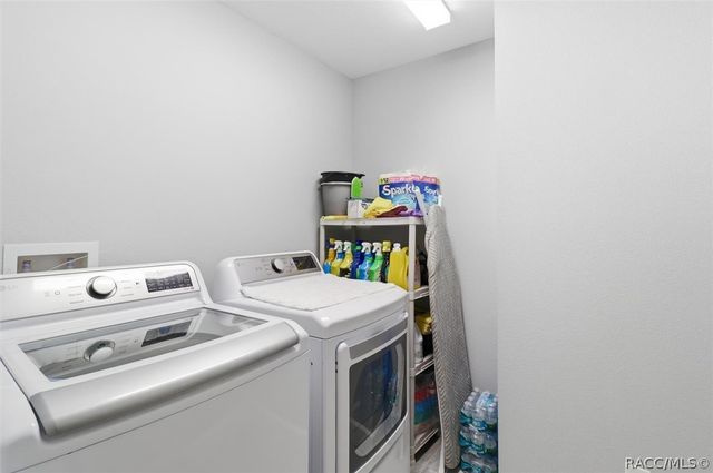2979 W Akron Place, Dunnellon, FL 34433