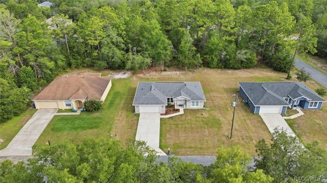 2979 W Akron Place, Dunnellon, FL 34433