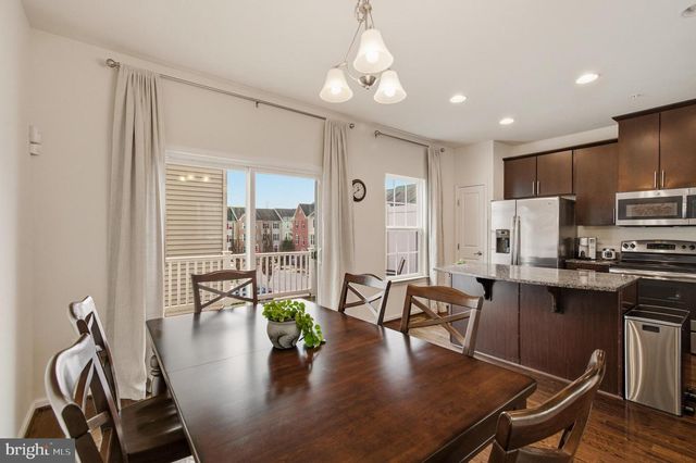 7300 SUMMIT ROCK RD, Elkridge, MD 21075