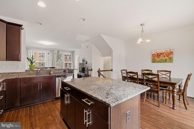 7300 SUMMIT ROCK RD, Elkridge, MD 21075