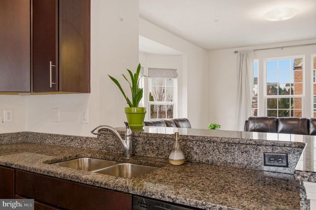 7300 SUMMIT ROCK RD, Elkridge, MD 21075