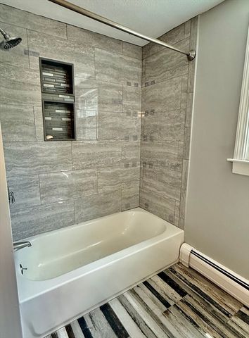14 Greenville St, Billerica, MA 01821