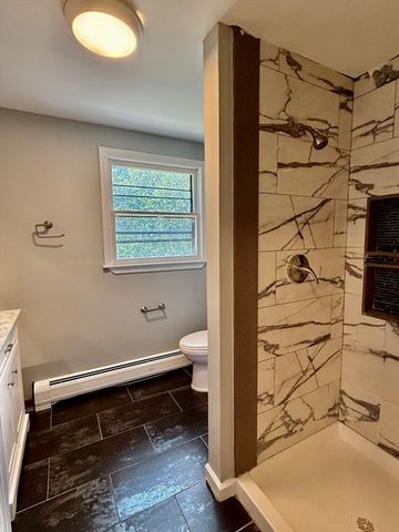 14 Greenville St, Billerica, MA 01821