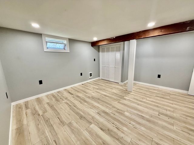 14 Greenville St, Billerica, MA 01821