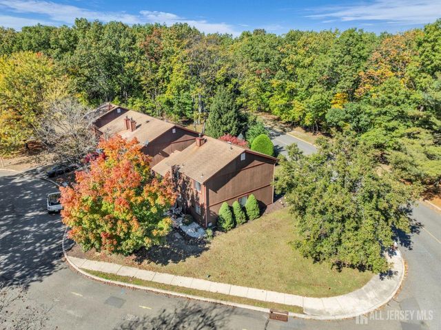 16 Cardinal Lane, Howell, NJ 07731