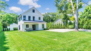 37 Wakeman Road, Hampton Bays, NY 11946
