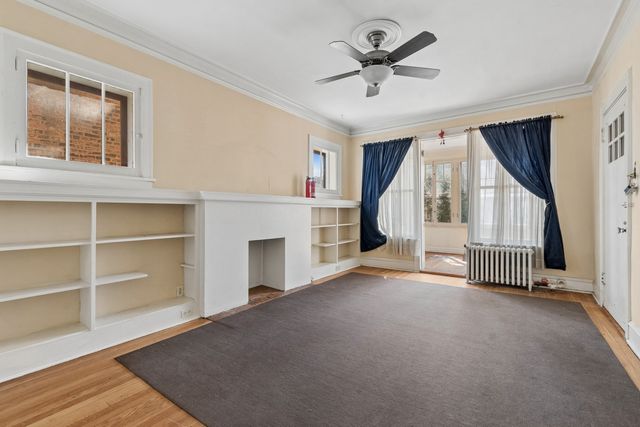 1242 W ELMDALE Avenue, Chicago, IL 60660