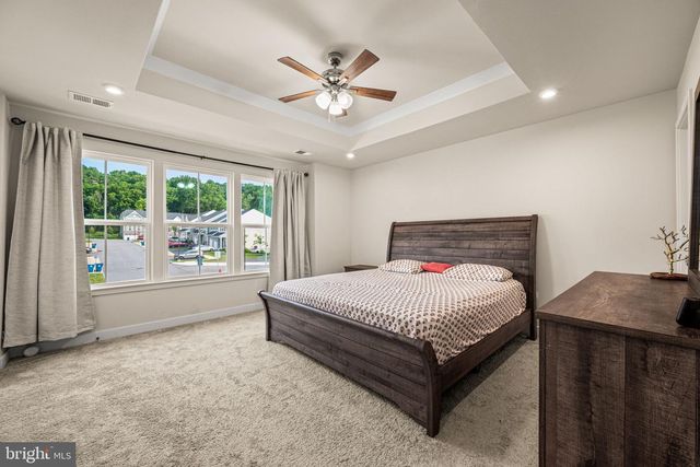 240 CHASE DR, Downingtown, PA 19335