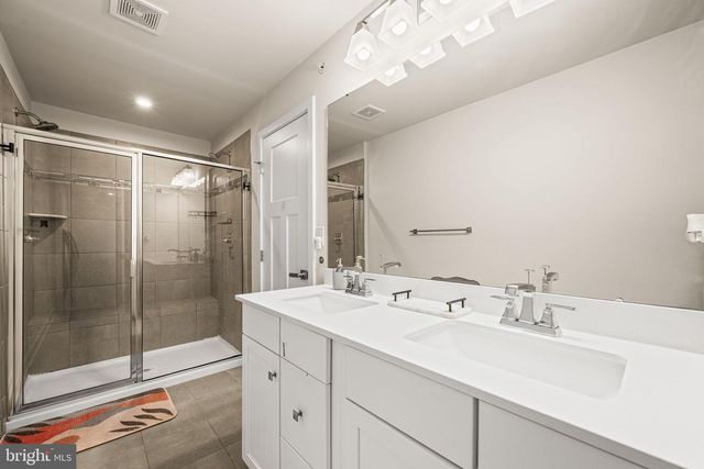 240 CHASE DR, Downingtown, PA 19335