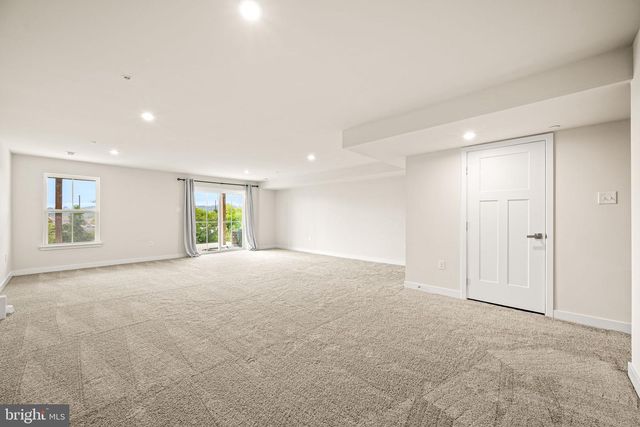 240 CHASE DR, Downingtown, PA 19335