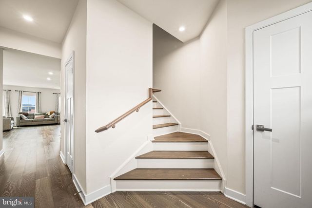 240 CHASE DR, Downingtown, PA 19335