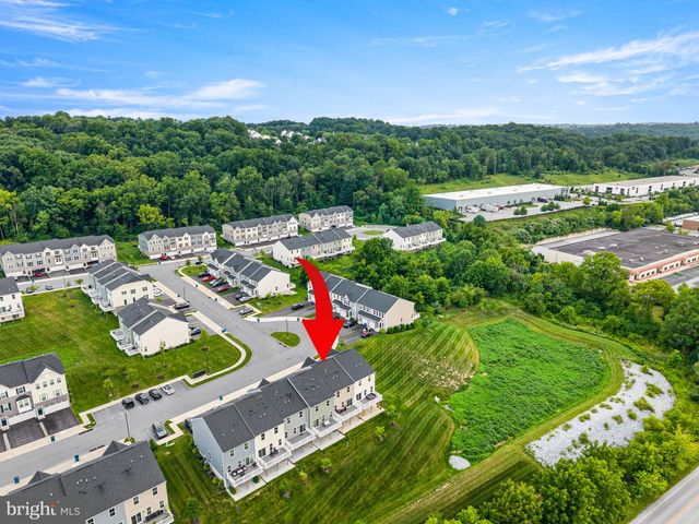 240 CHASE DR, Downingtown, PA 19335