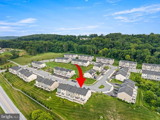 240 CHASE DR, Downingtown, PA 19335