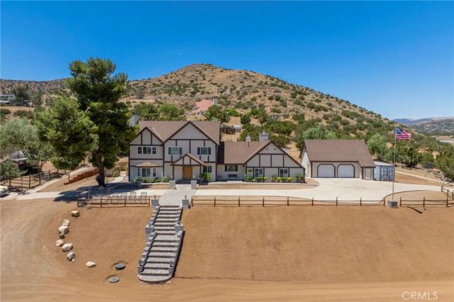 33923 53rd St W, Acton, CA 93510