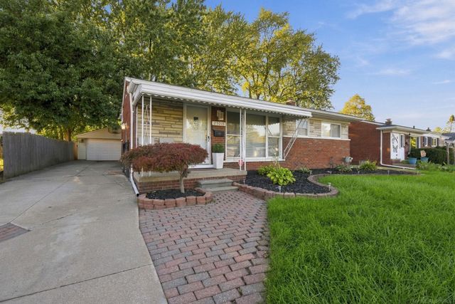 25015 Wagner Avenue, Warren, MI 48089