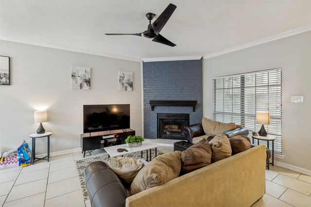 9910 Royal Lane 505, Dallas, TX 75231