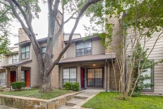 9910 Royal Lane 505, Dallas, TX 75231