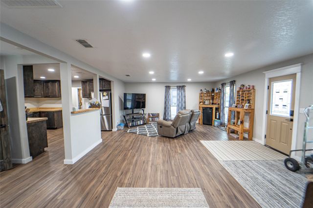 801 W Wheeler Street, Breckenridge, TX 76424