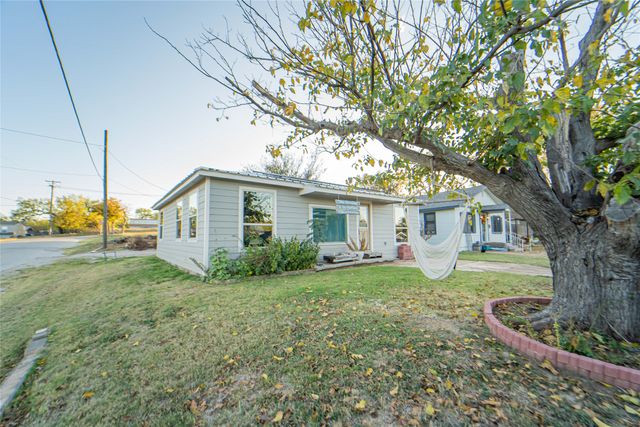 801 W Wheeler Street, Breckenridge, TX 76424