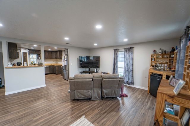 801 W Wheeler Street, Breckenridge, TX 76424