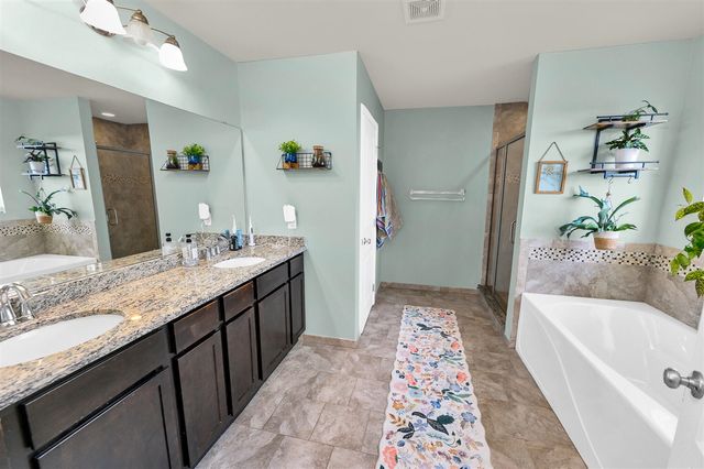 26574 Bronx Drive, Chesterfield, MI 48051