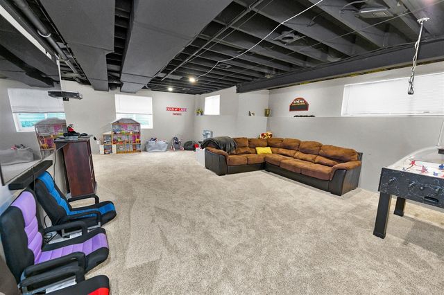 26574 Bronx Drive, Chesterfield, MI 48051