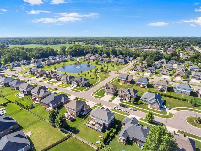 26574 Bronx Drive, Chesterfield, MI 48051
