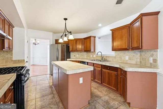 4545 Parkview Walk Drive, Lilburn, GA 30047