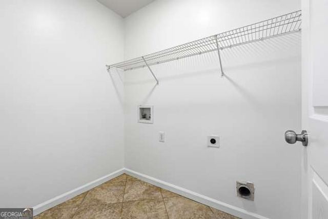 4545 Parkview Walk Drive, Lilburn, GA 30047