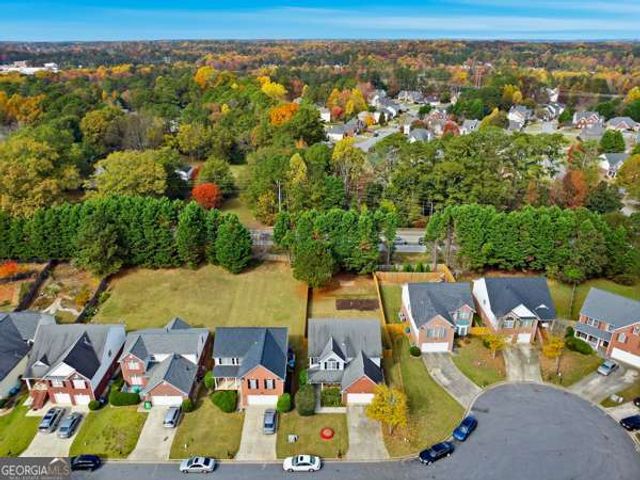 4545 Parkview Walk Drive, Lilburn, GA 30047