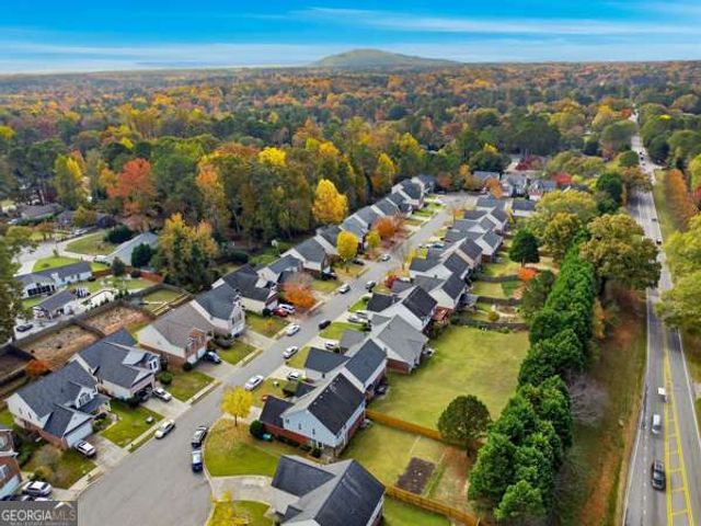 4545 Parkview Walk Drive, Lilburn, GA 30047