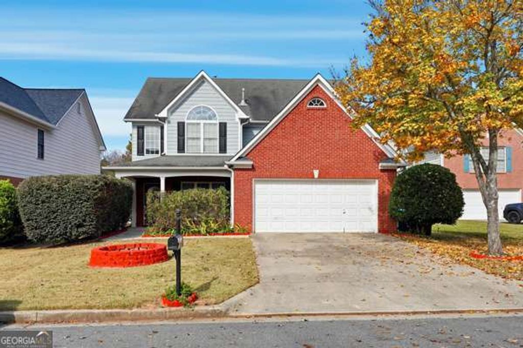 4545 Parkview Walk Drive, Lilburn, GA 30047