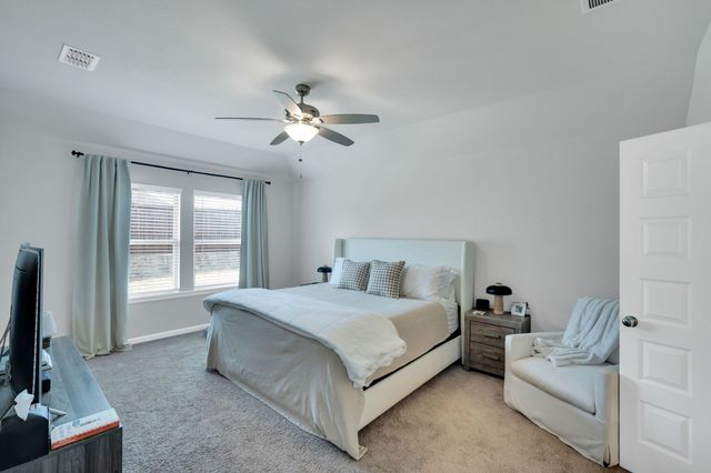 128 Arrow Wood Road, Waxahachie, TX 75165