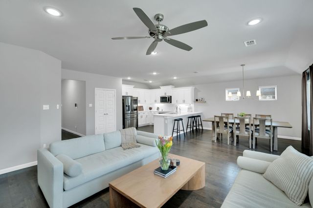 128 Arrow Wood Road, Waxahachie, TX 75165