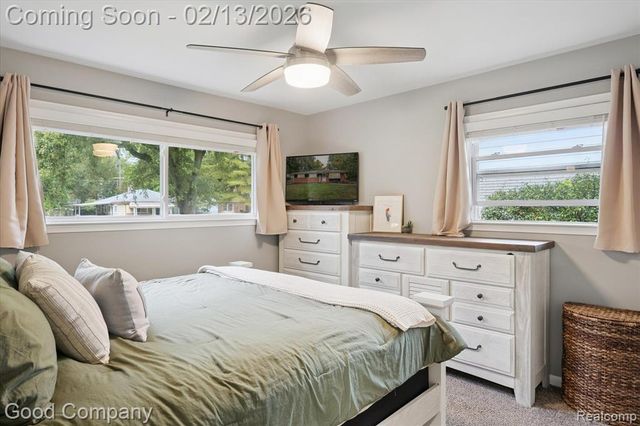 22440 Hawthorne Street, Farmington, MI 48336