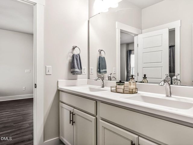 2516 Glade Mill Court, Fuquay Varina, NC 27526