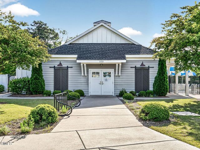 2516 Glade Mill Court, Fuquay Varina, NC 27526