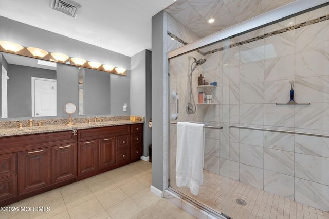 33 Atlantis Boulevard, Little Egg Harbor, NJ 08087