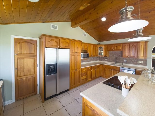 1012 S RIVERSIDE DRIVE, Edgewater, FL 32132