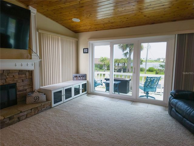 1012 S RIVERSIDE DRIVE, Edgewater, FL 32132