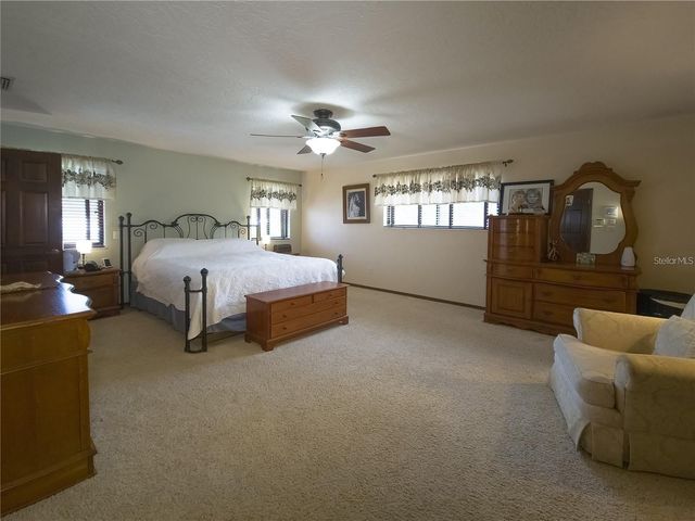 1012 S RIVERSIDE DRIVE, Edgewater, FL 32132