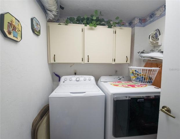 1012 S RIVERSIDE DRIVE, Edgewater, FL 32132