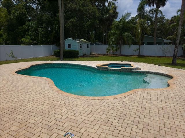 1012 S RIVERSIDE DRIVE, Edgewater, FL 32132