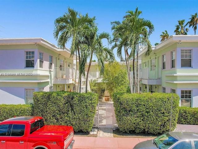 915 SE 8th St 106, Miami Beach, FL 33139