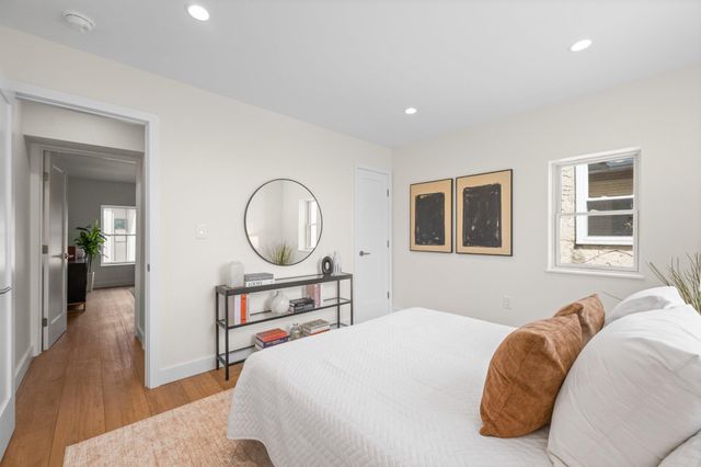 440 POPLAR ST, Philadelphia, PA 19123