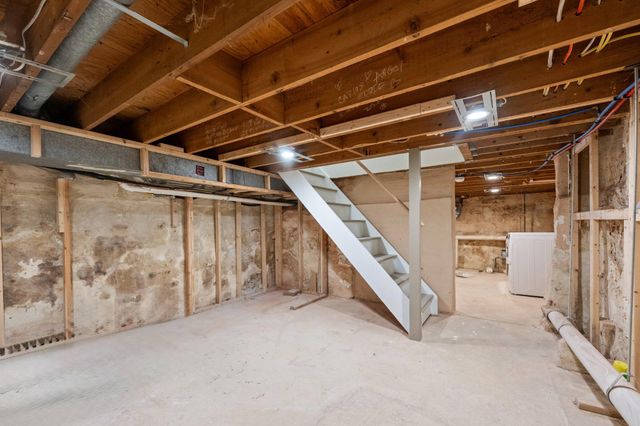 440 POPLAR ST, Philadelphia, PA 19123