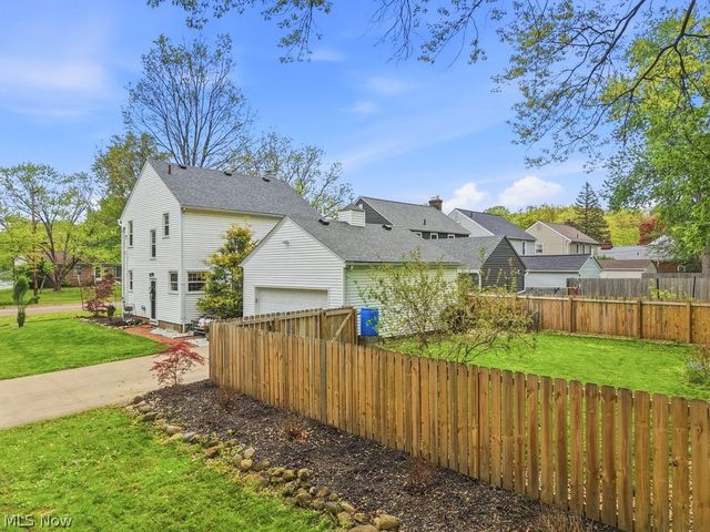 1180 Garman Road, Akron, OH 44313